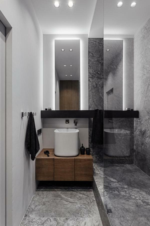 At Home Apartment Odessa Luaran gambar